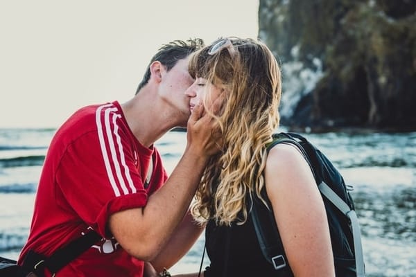 17 erori majore pe care le fac bărbații în relație cu femeile